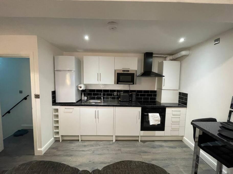 Cosy Brand New Spacious 1 Bed Luxury Apartment 伯明翰 外观 照片